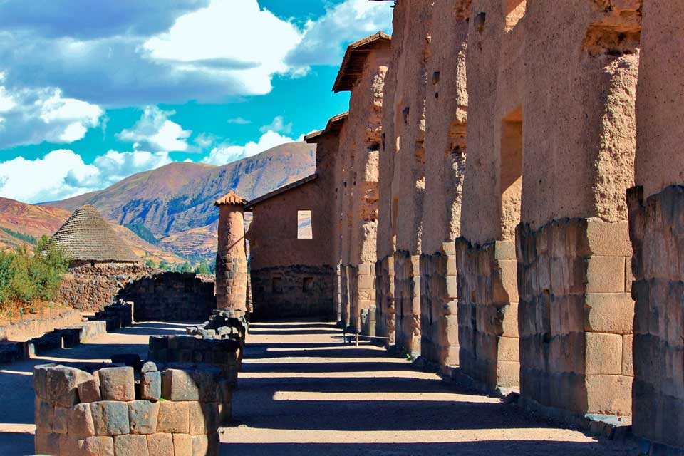 Parque_Arqueológico_de_Raqchi_Cusco